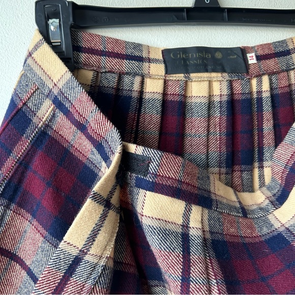 Glenisla 100% Wool Vintage Plaid Pleated Modest Midi Skirt 14 - Picture 7 of 11